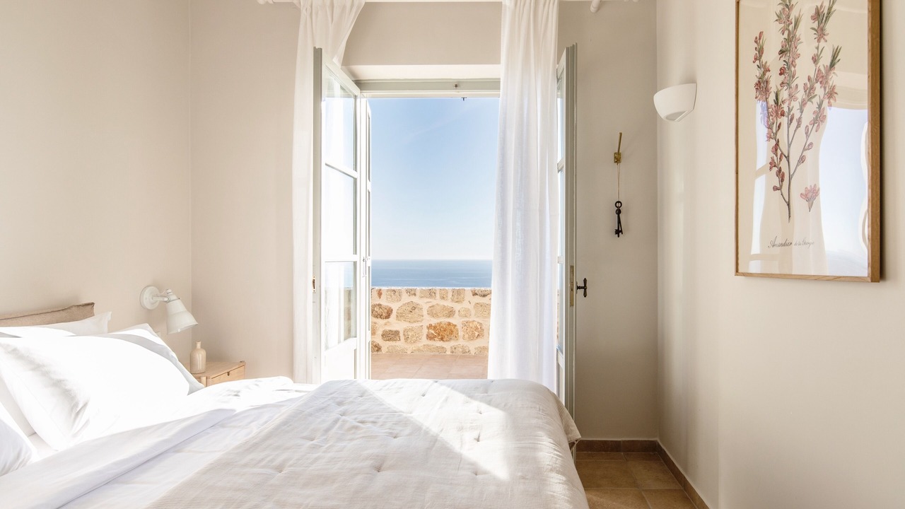 Photo of Bedroom in Lefktron
