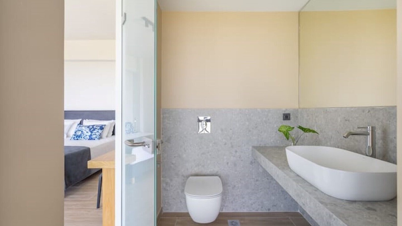 Photo of Bathroom in Pyrgos Psilonerou