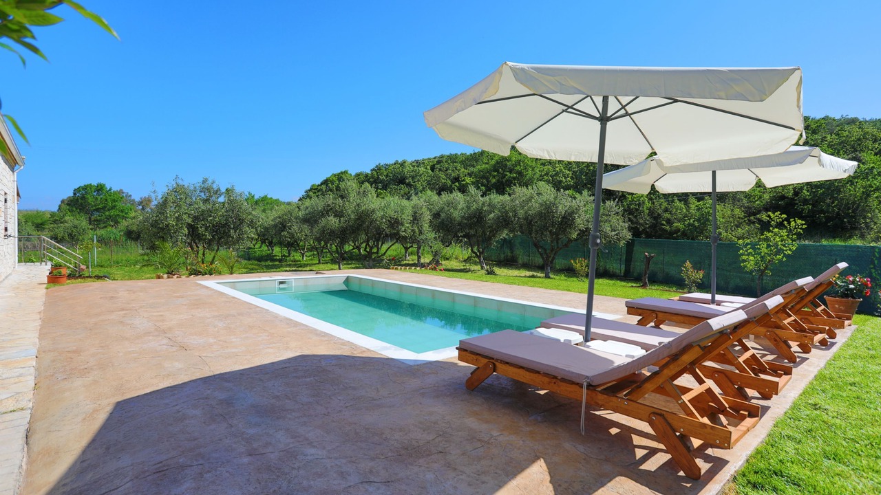 Photo of Outdoor in Almiros Beach