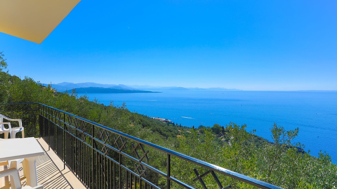 Photo of Patio Balcony in Nisaki