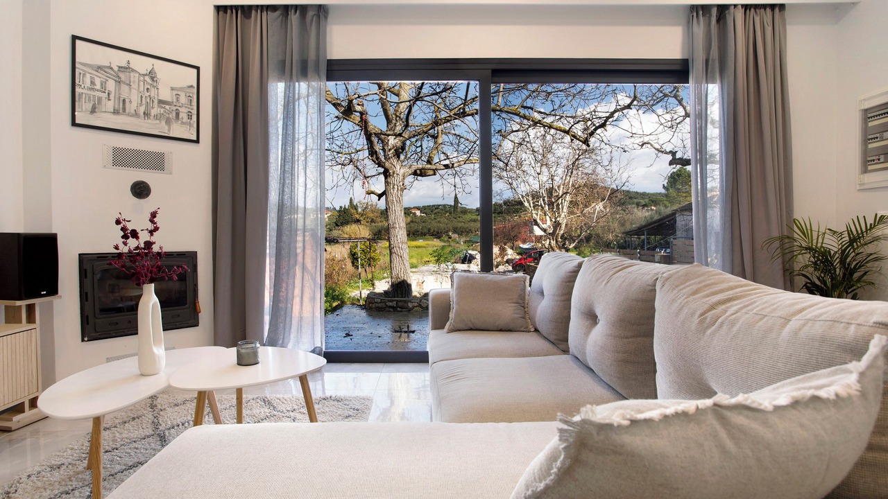 Photo of Livingroom in Agia Marina