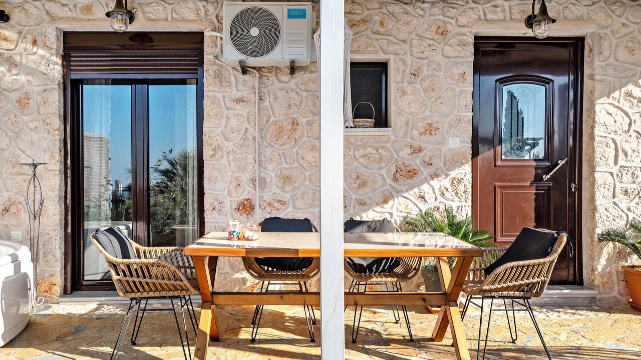 Photo of Outdoor in Kavallos
