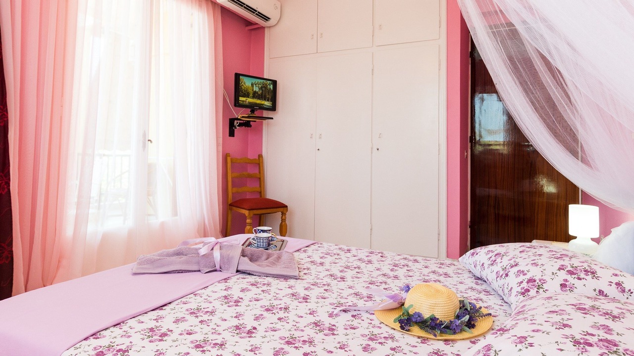 Photo of Bedroom in Ano Vasilikos