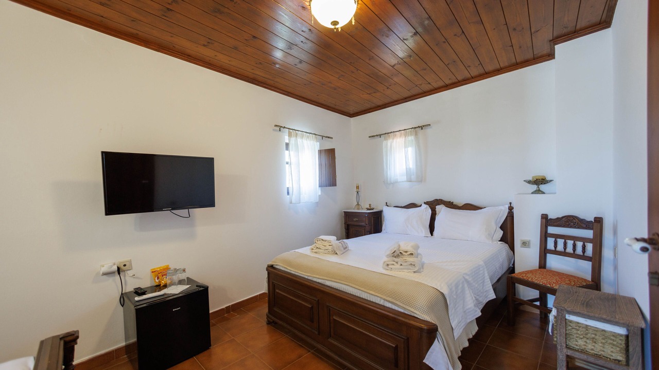 Photo of Bedroom in Omales