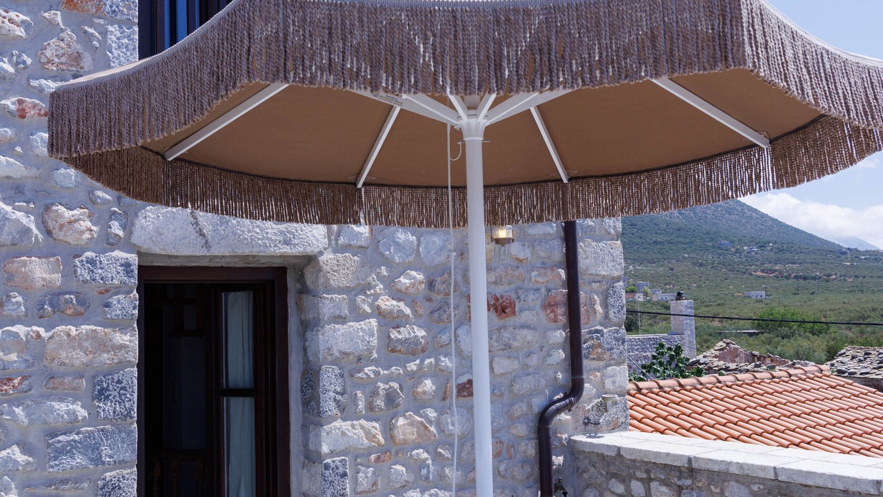 Photo of Outdoor in Omales