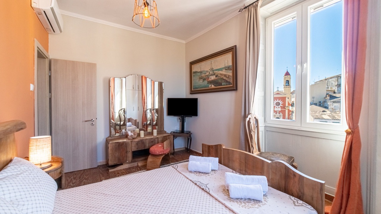 Photo of Bedroom in Old Town