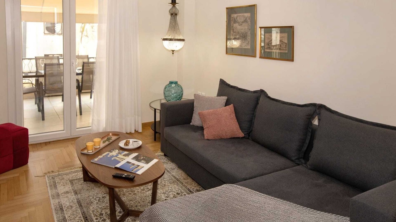 Photo of Livingroom in Plaka