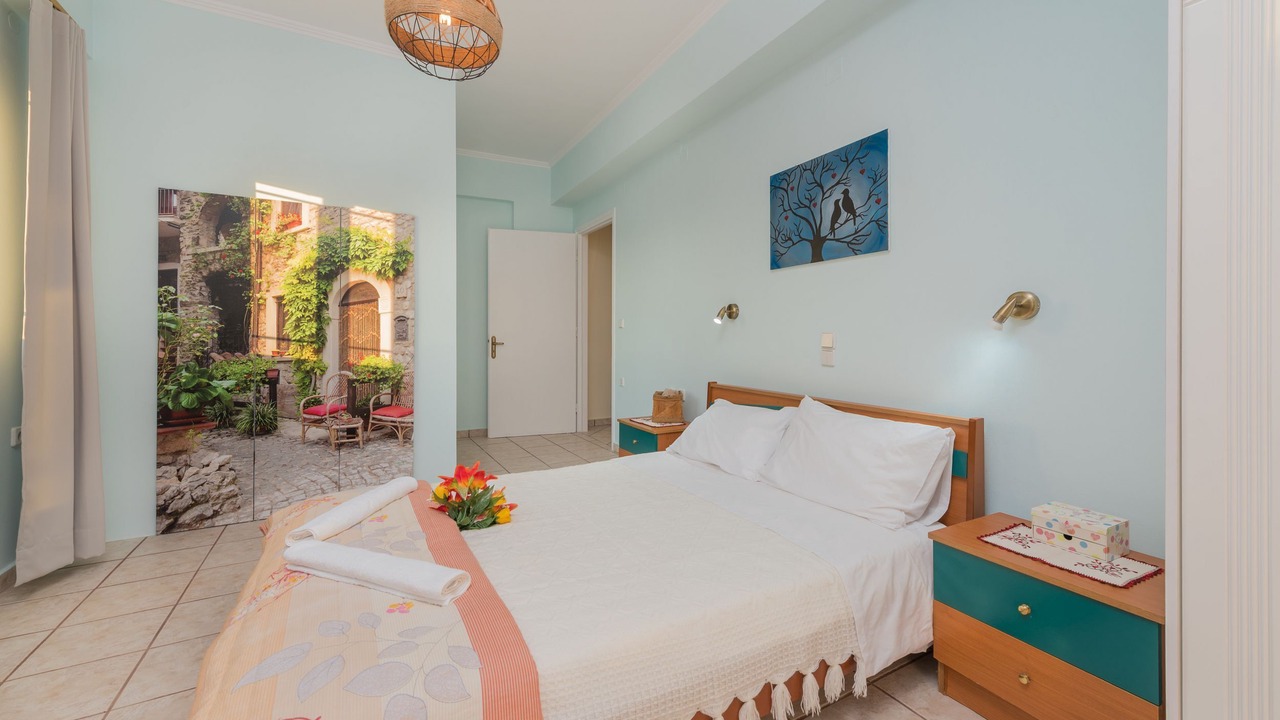 Photo of Bedroom in Keri Village