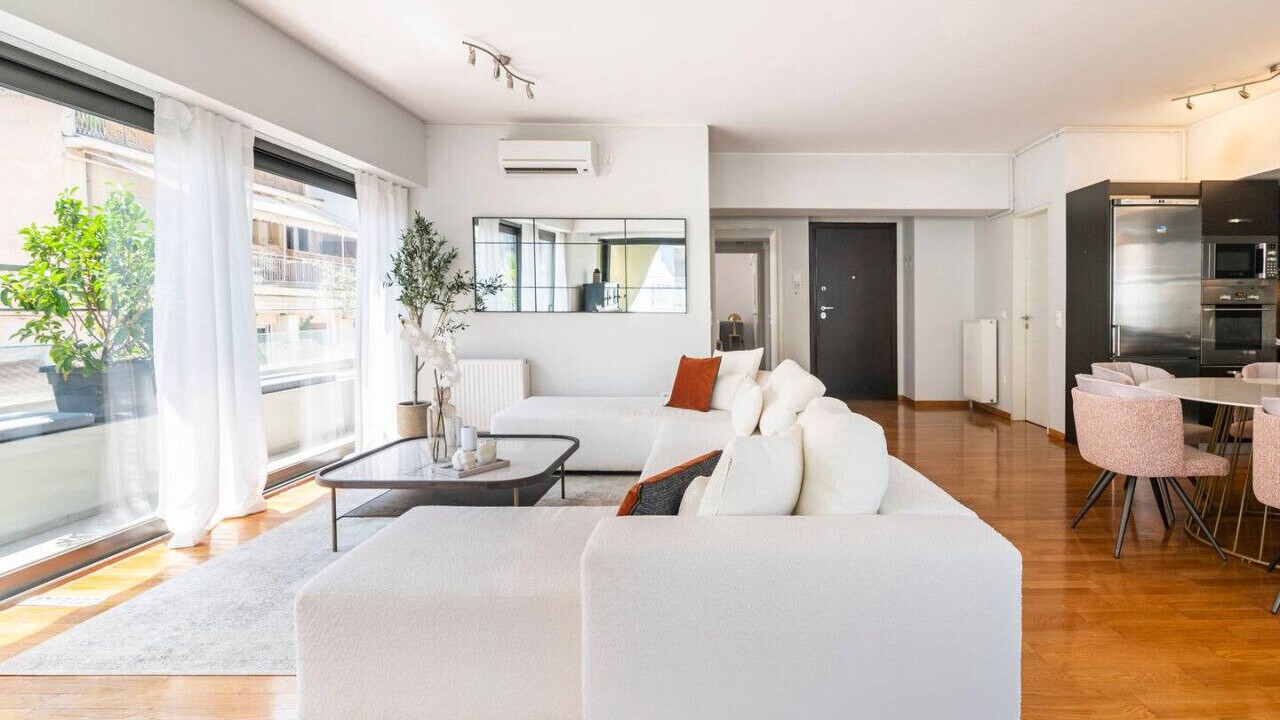 Photo of Livingroom in Kinosargous