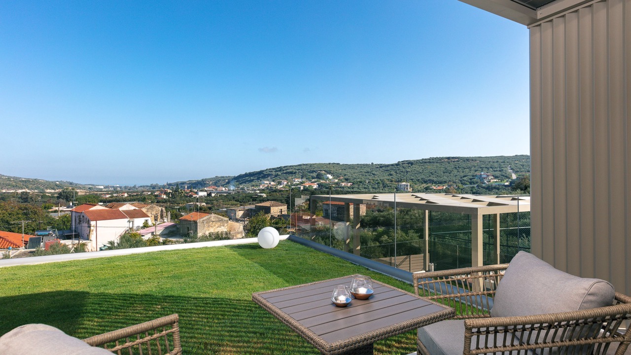 Photo of Outdoor in Sirili