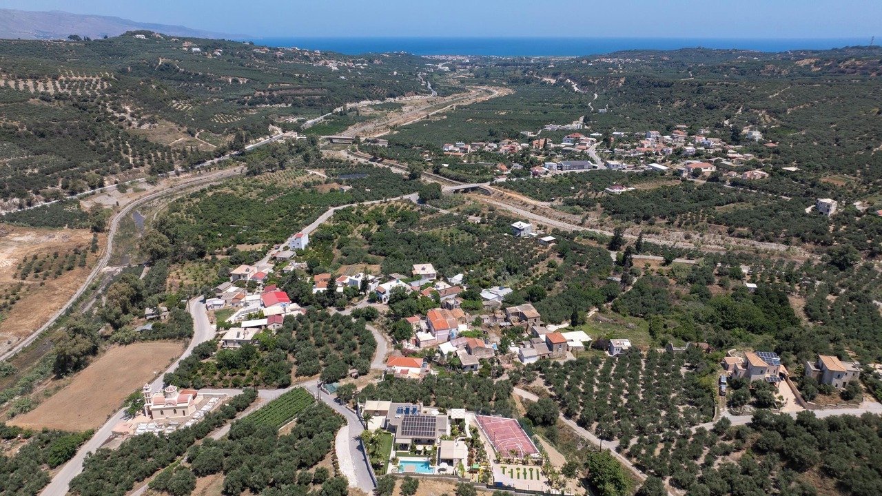 Photo of Outdoor in Sirili
