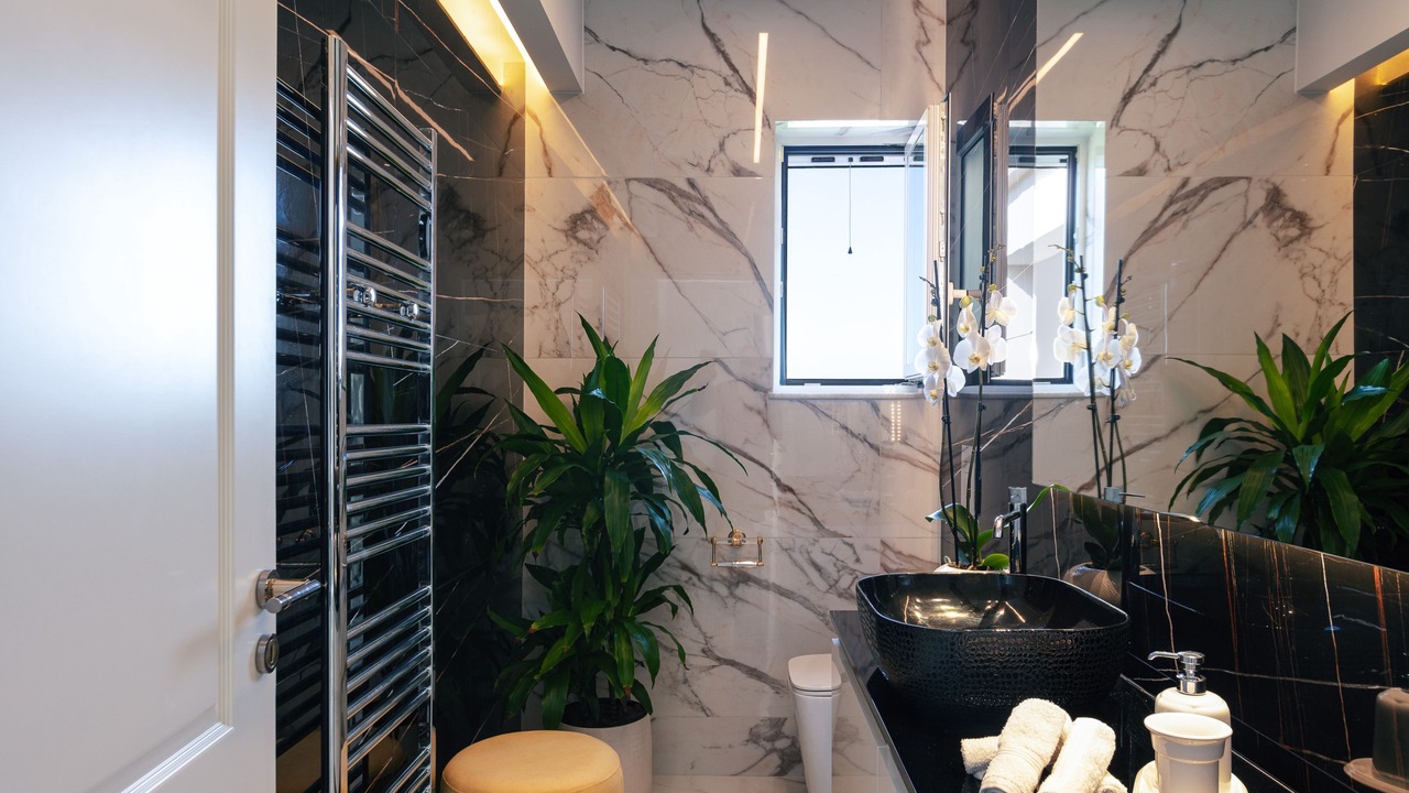 Photo of Bathroom in Sirili