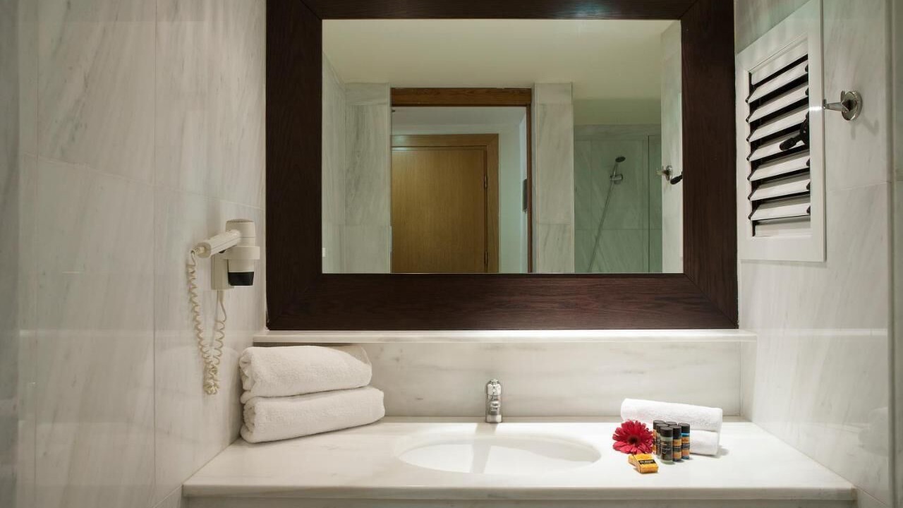 Photo of Bathroom in Plaka