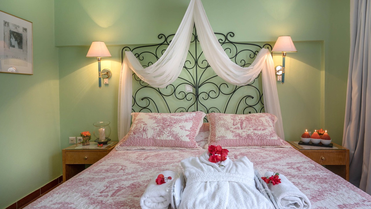 Photo of Bedroom in Atsipópoulon