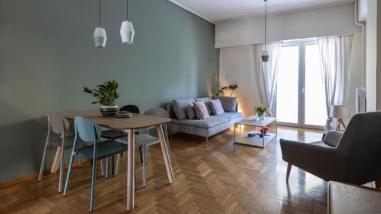 Photo of Livingroom in Exarhia