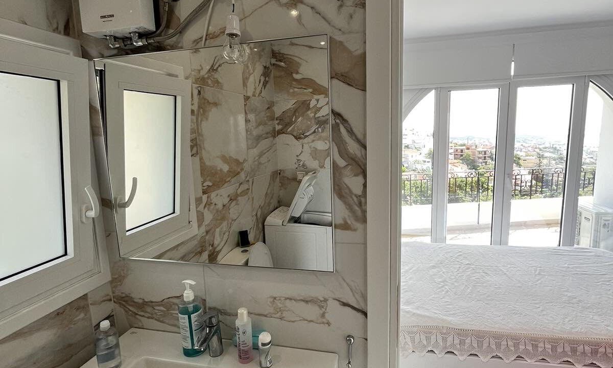 Photo of Bathroom in Voula