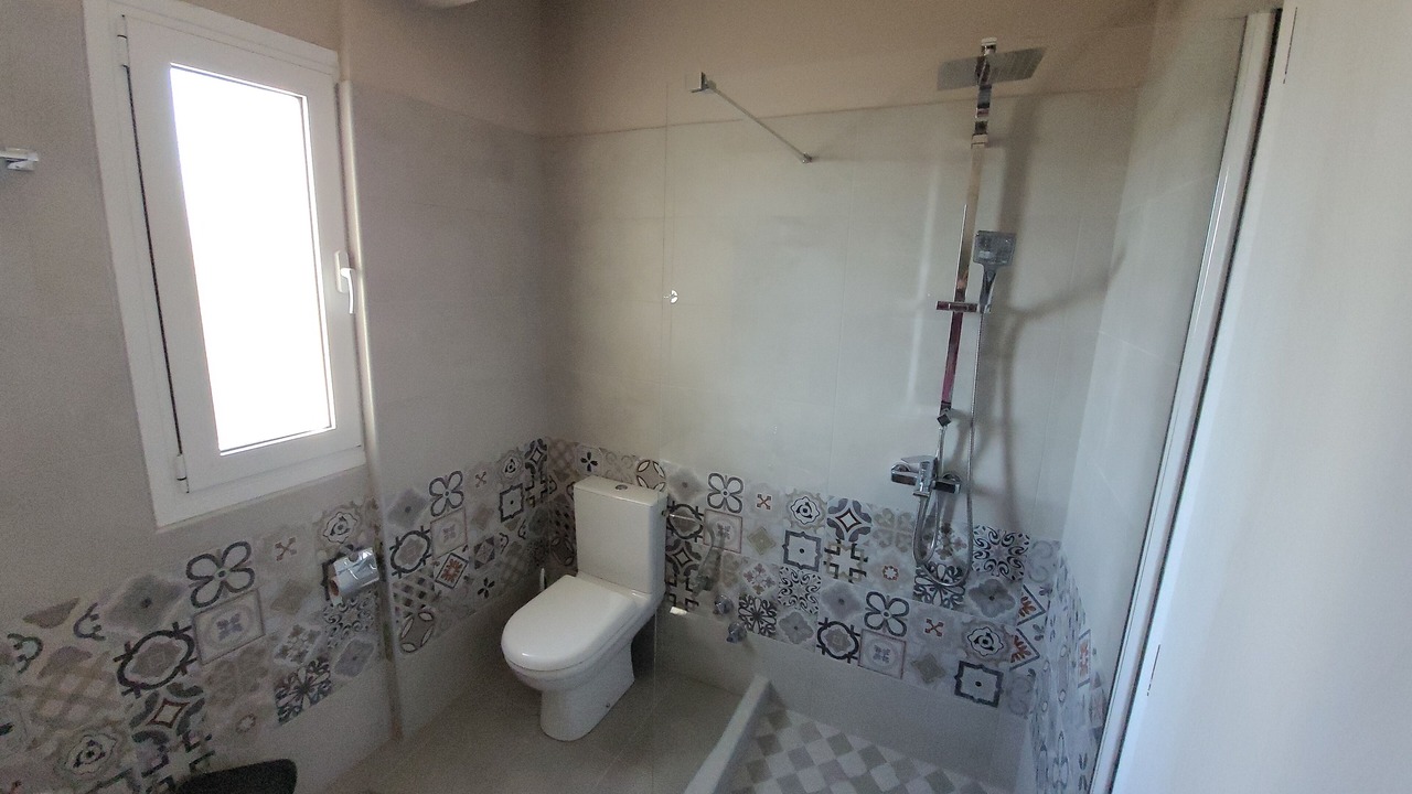 Photo of Bathroom in Leivathos