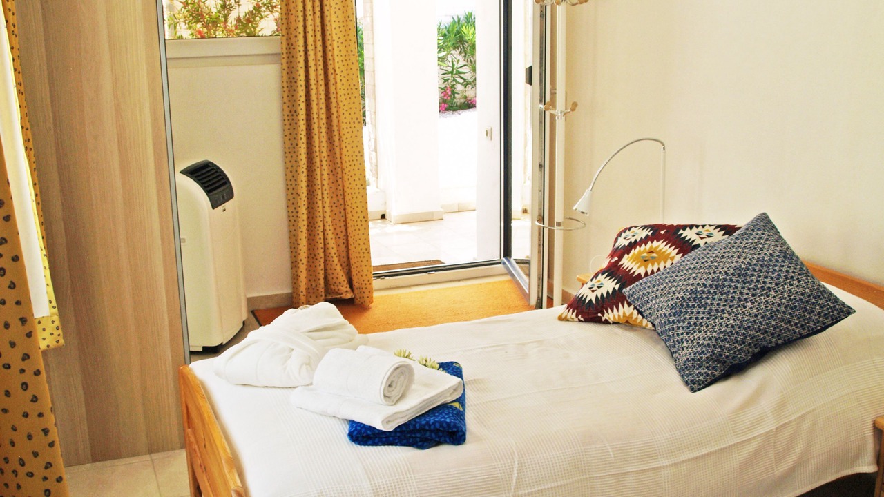 Photo of Bedroom in Plepi