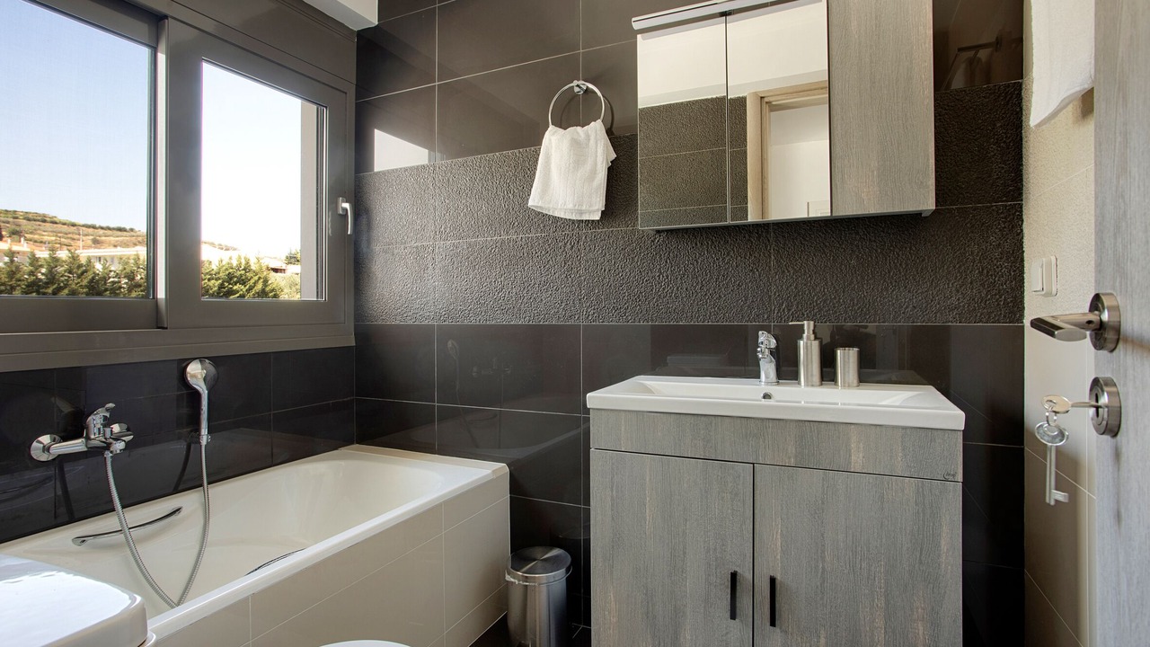 Photo of Bathroom in Korithion
