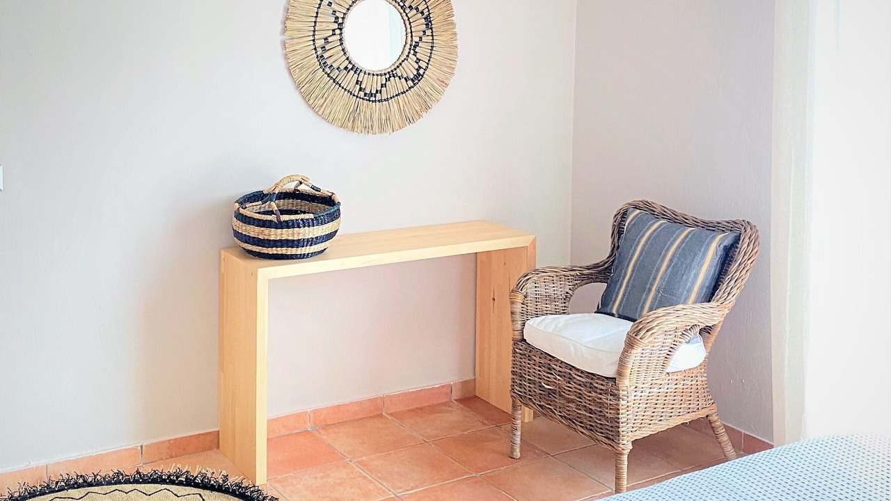Photo of Bedroom in East Mani