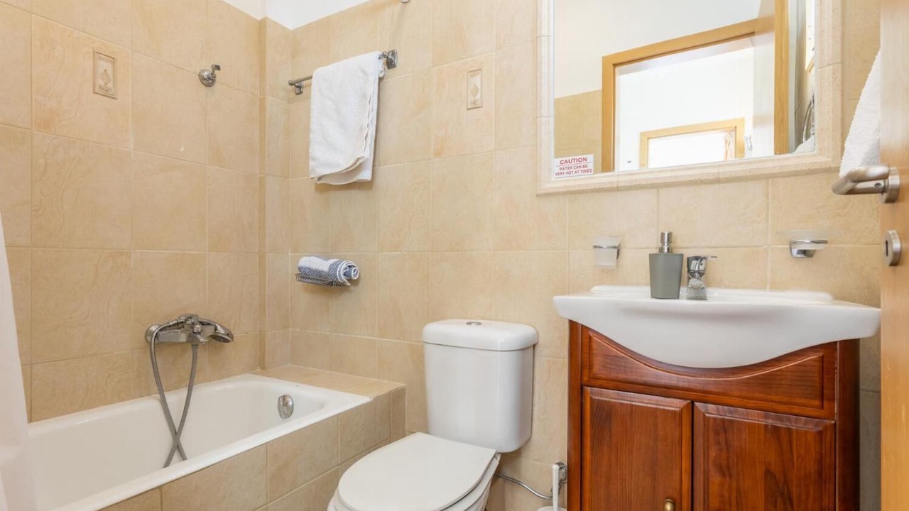 Photo of Bathroom in Kateleios