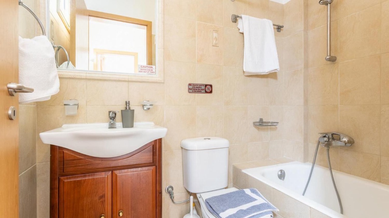 Photo of Bathroom in Kateleios