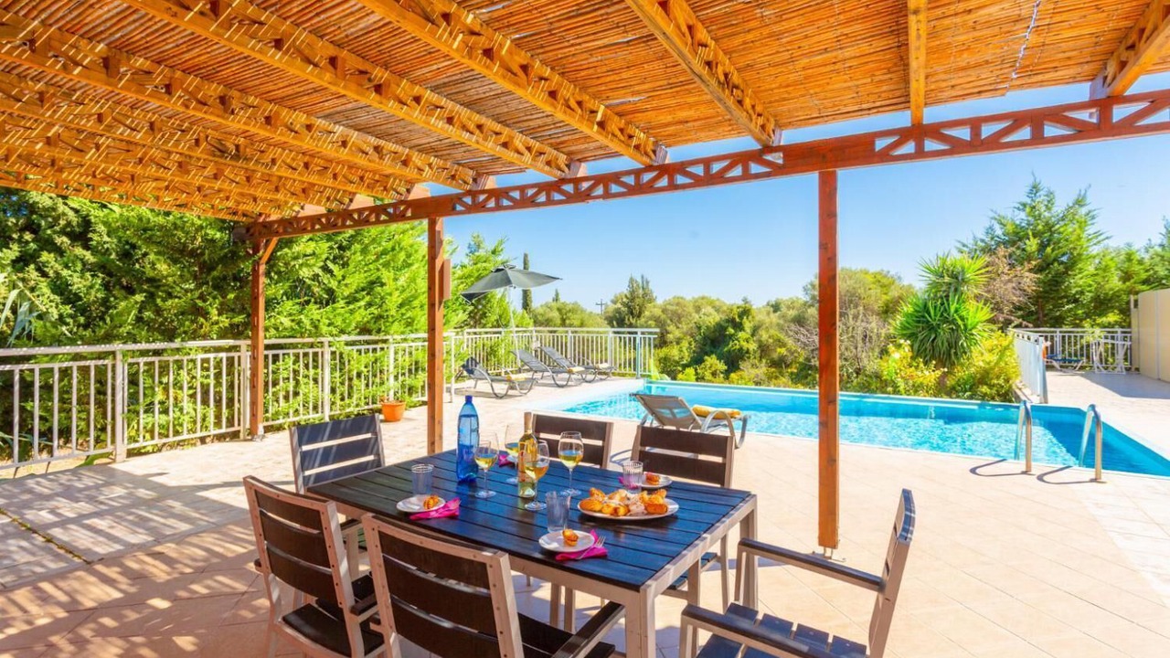 Photo of Outdoor in Kateleios
