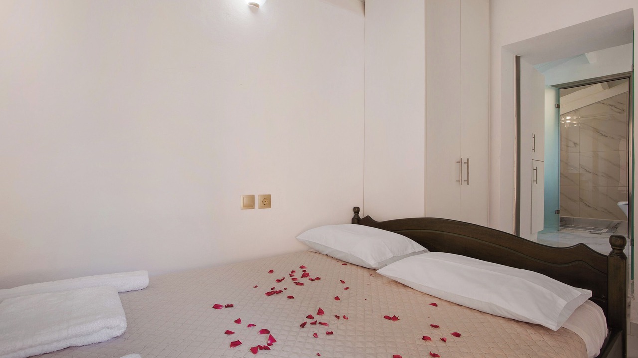 Photo of Bedroom in Elation