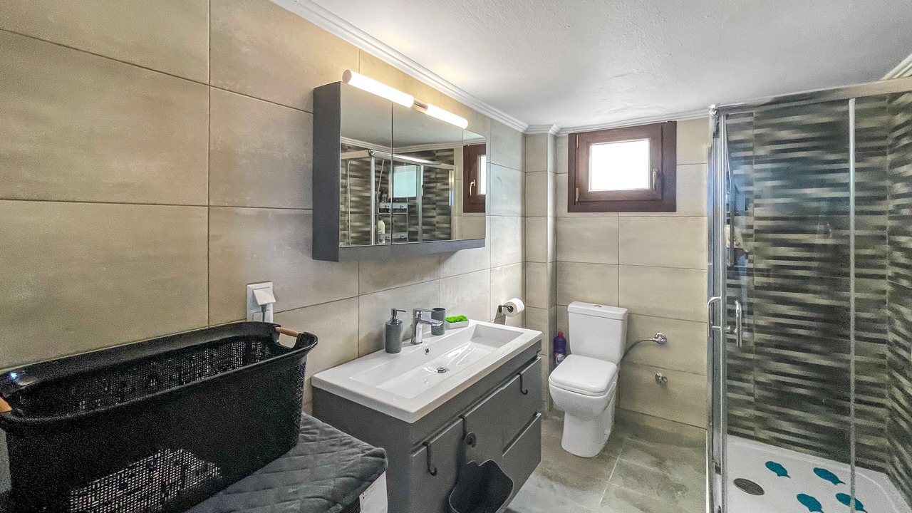 Photo of Bathroom in Elia Nikitis