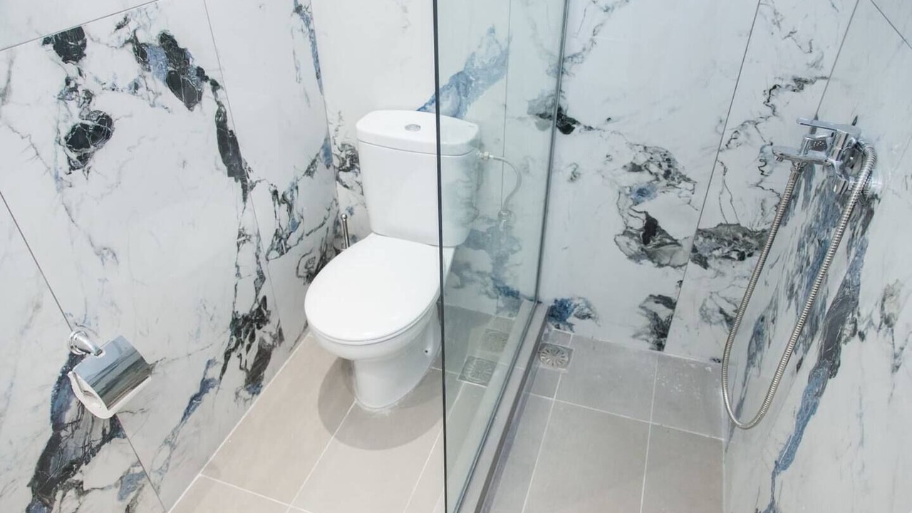 Photo of Bathroom in Ilioupoli