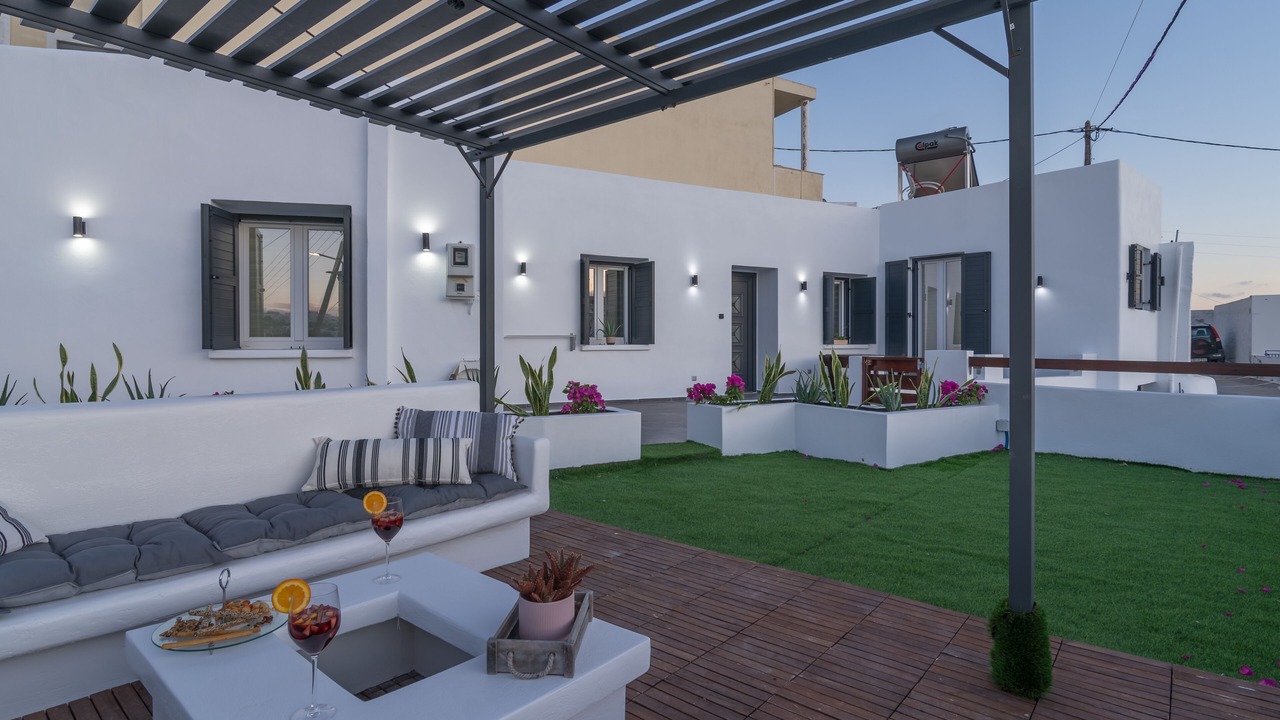 Photo of Patio Balcony in Tripiti