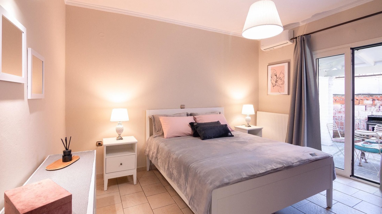 Photo of Bedroom in Alepou