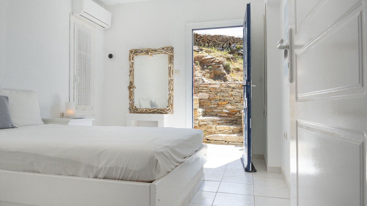 Photo of Bedroom in Koundouros