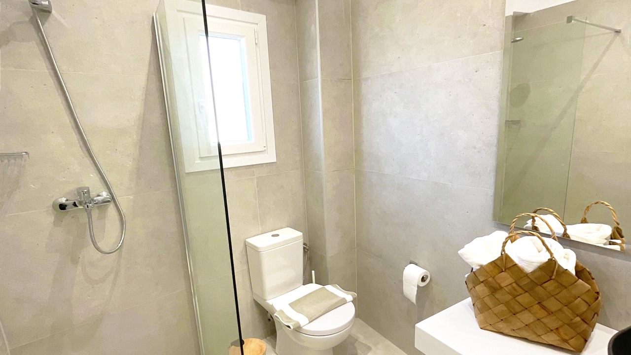 Photo of Bathroom in Agios Gordios