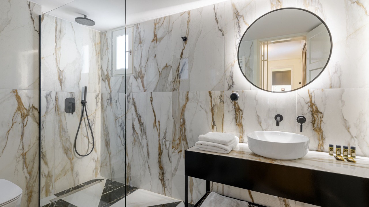 Photo of Bathroom in Plaka