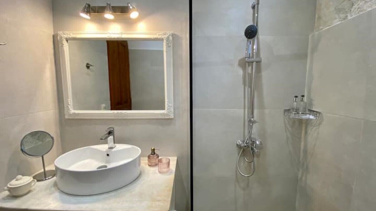 Photo of Bathroom in Katouna