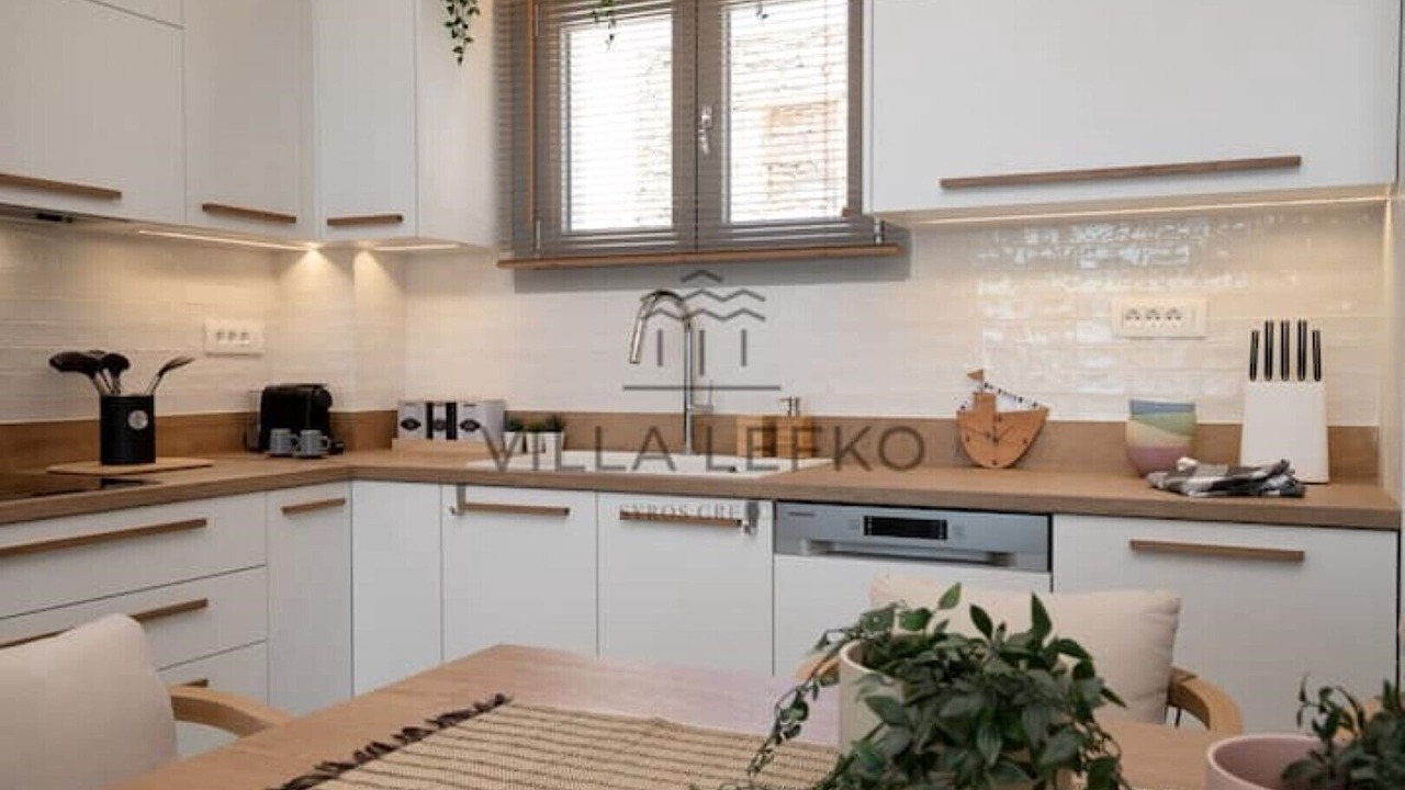 Photo of Kitchen in Megas Gialos