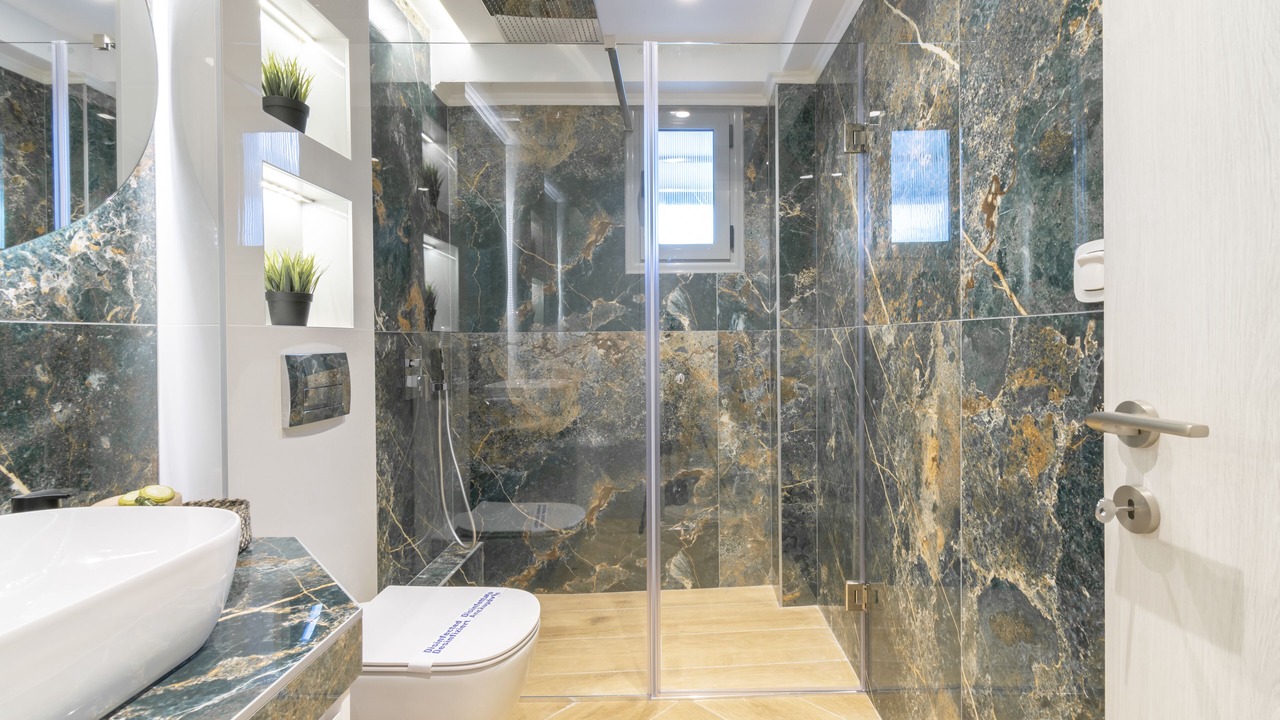 Photo of Bathroom in Neos Marmaras