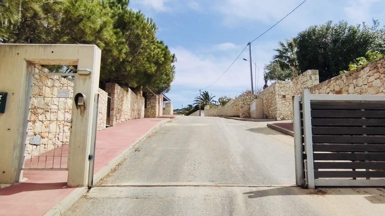 Photo of Outdoor in Gerani