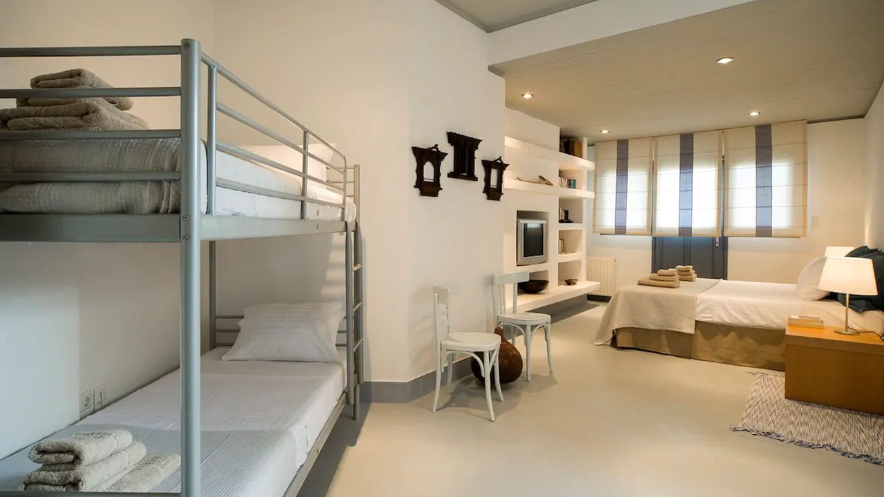 Photo of Bedroom in Koundouros