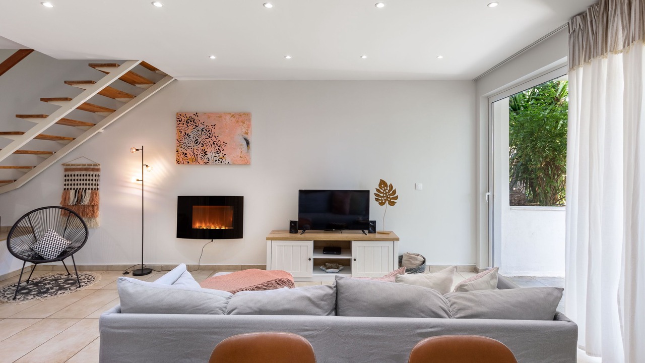 Photo of Livingroom in Vouliagmeni