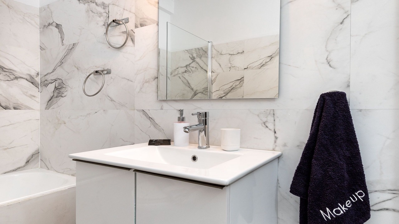 Photo of Bathroom in Vouliagmeni