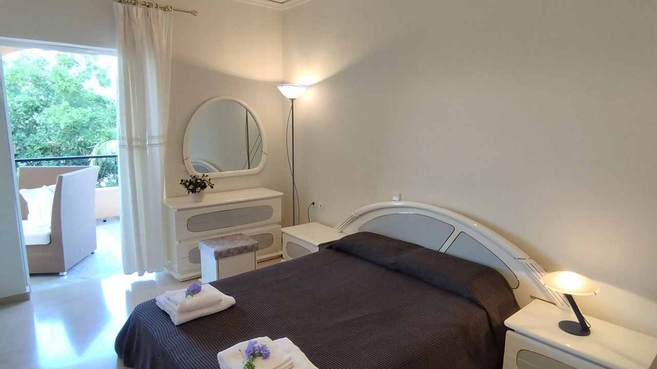 Photo of Bedroom in Parelia