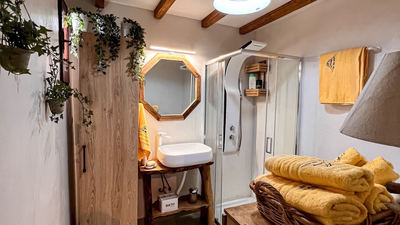 Photo of Bathroom in Kato Vrontou