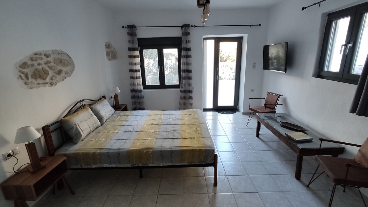 Photo of Bedroom in Pitsidia