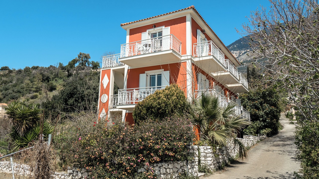 Photo of Outdoor in Lourdata