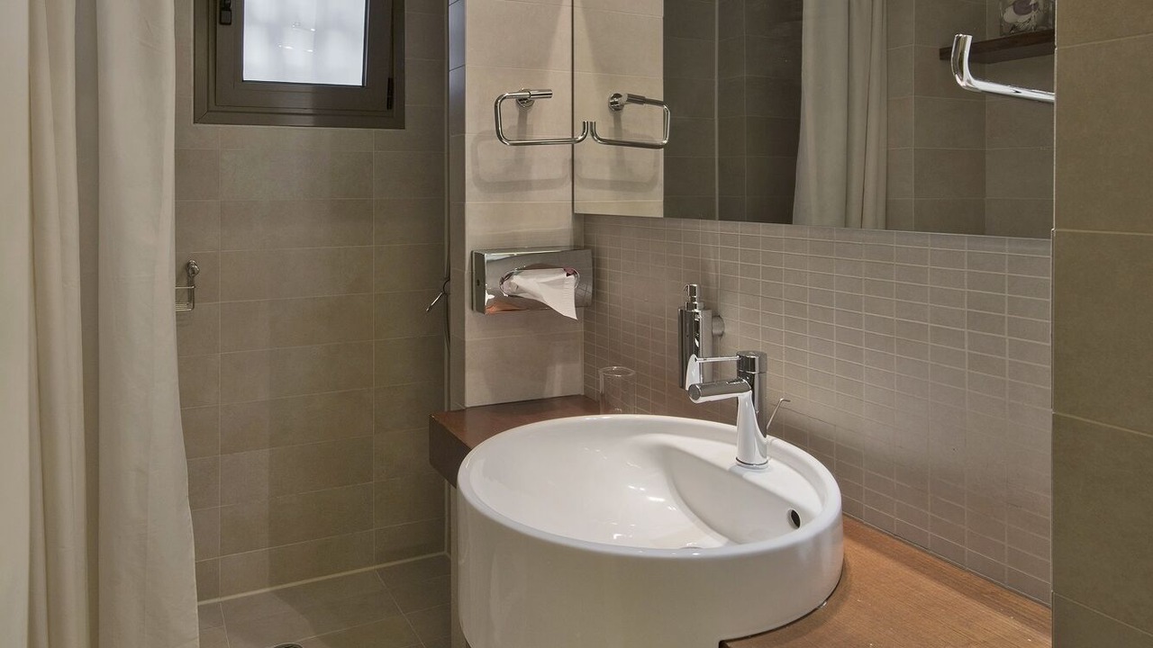 Photo of Bathroom in Vouliagmeni
