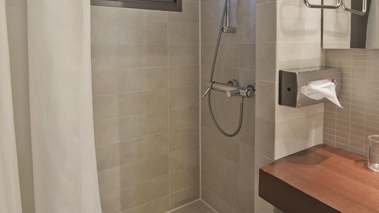Photo of Bathroom in Vouliagmeni