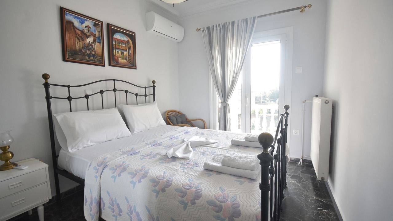 Photo of Bedroom in Kalyvia Thorikou