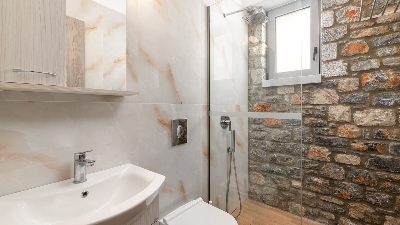Photo of Bathroom in Prassonissi